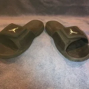 Jordan slippers or slides elephant print size 12 Shoes | Jordan Elephant Print Slippers Or Slides Size 12  main image 2